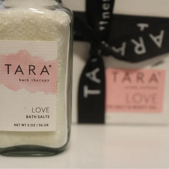 Tara’s aroma wellness Love’s The salt and body oil set 2 oz bottles Brand NEW - Picture 6 of 8